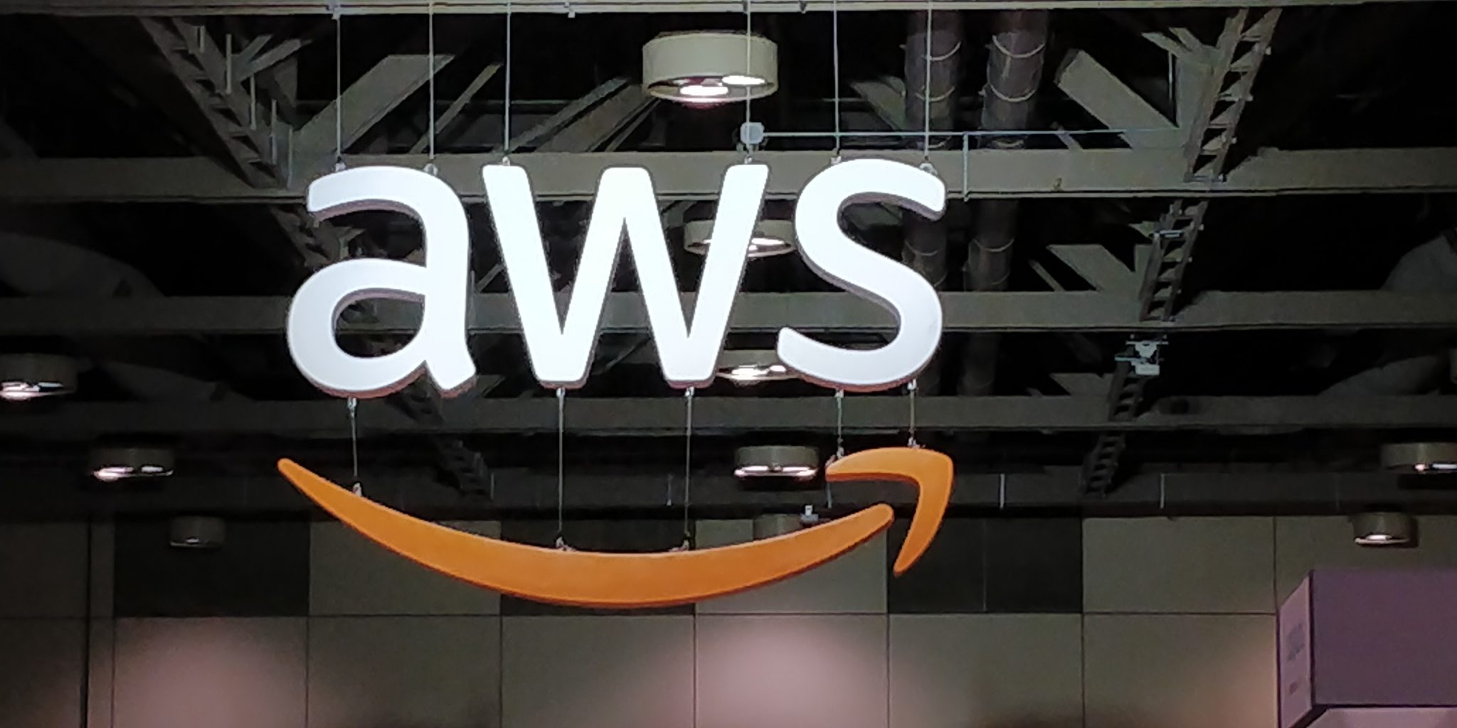 AWS Summit Toronto 2022 – SomSpeaks